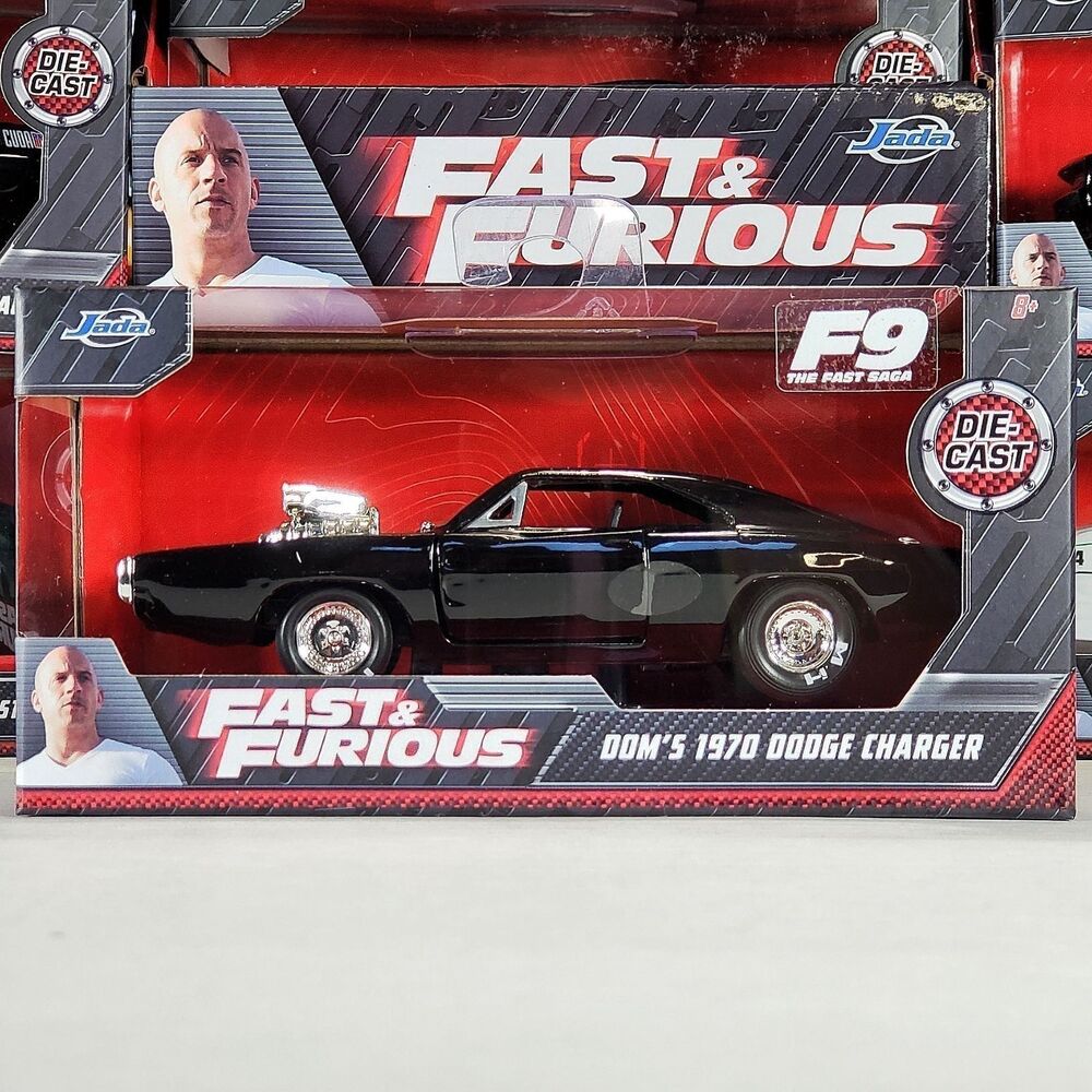 Jada Fast & The Furious Dom's 1970 Dodge Charger 1:32 Diecast Collectible Car